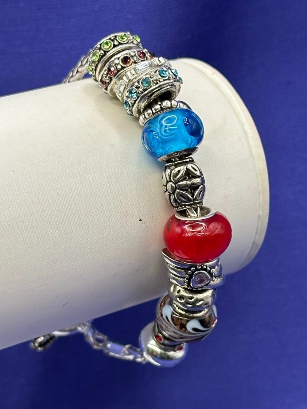 Pandora-Style Bracelet 18 Beads:  2 Beads “Pandora”; 3 are 925